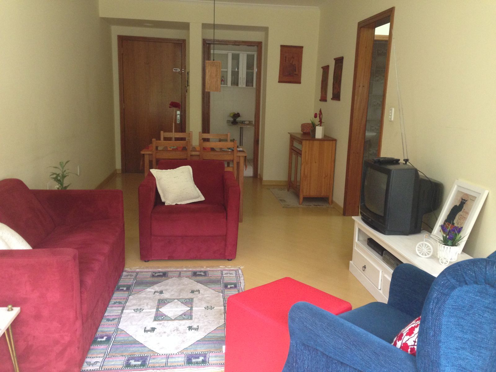 Apartamento à venda com 3 quartos, 90m² - Foto 1