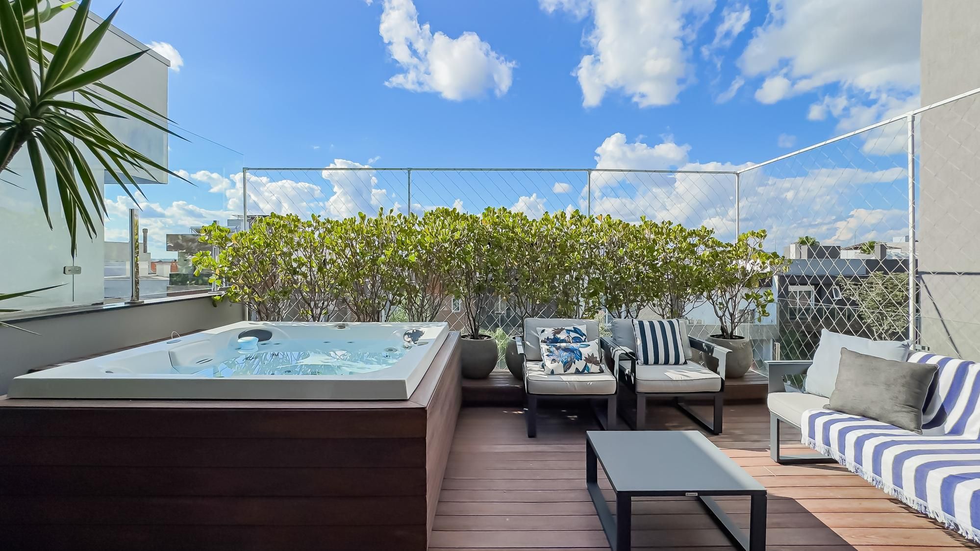Casa de Condomínio à venda com 3 quartos, 330m² - Foto 9