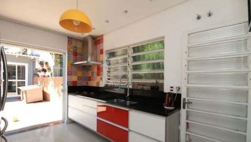Casa, 3 quartos, 169 m² - Foto 6