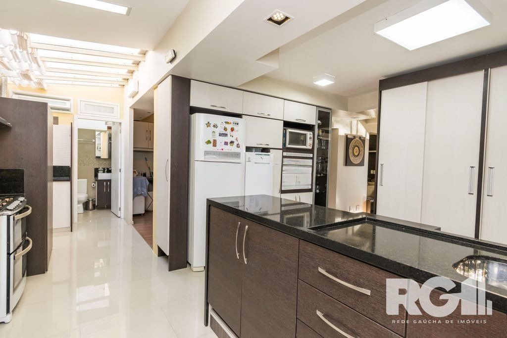 Casa de Condomínio à venda com 4 quartos, 150m² - Foto 13