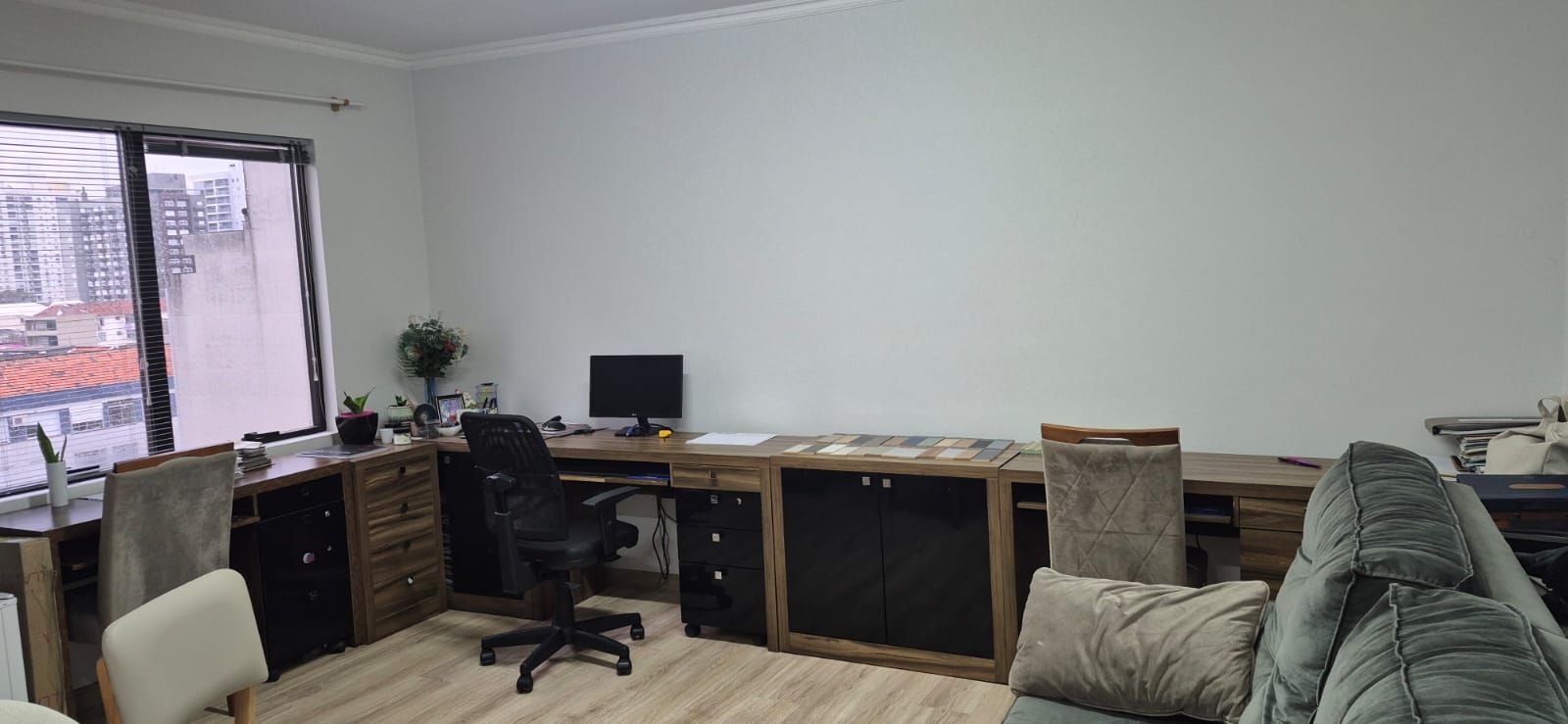Sala Comercial, 1 sala, à venda, 18 m², Passo da Areia - Porto Alegre — foto 2
