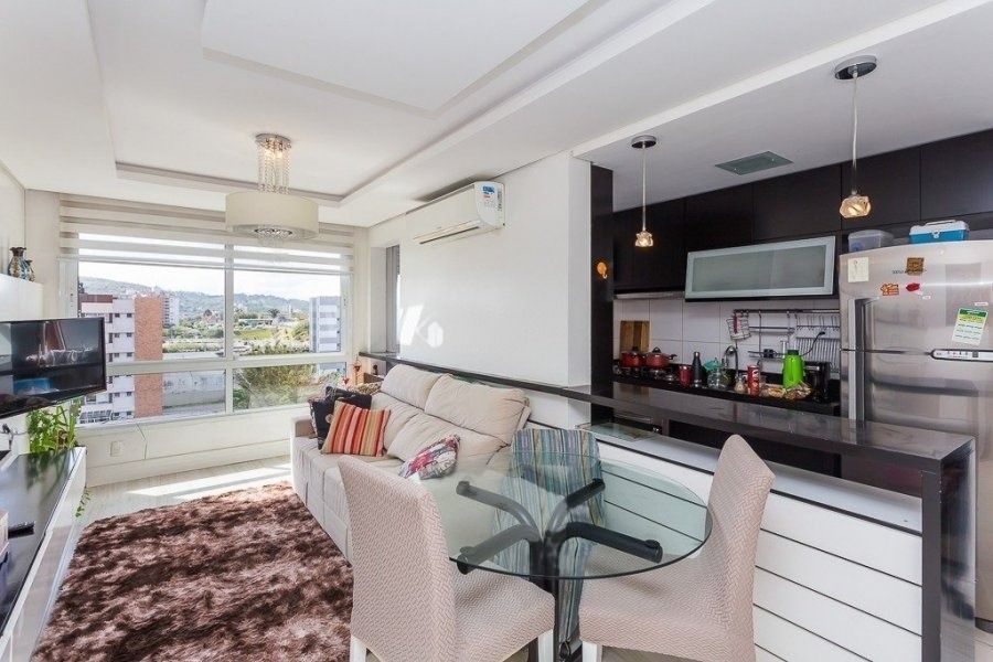 Apartamento à venda com 3 quartos, 68m², 1 suíte, 1 vaga, Rua Frei Germano no bairro Partenon em Porto Alegre