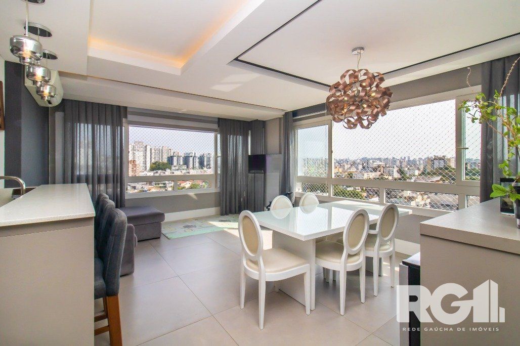 Apartamento à venda com 3 quartos, 91m², 1 suíte, 2 vagas, Travessa Américo Silveira no bairro Cristo Redentor em Porto Alegre