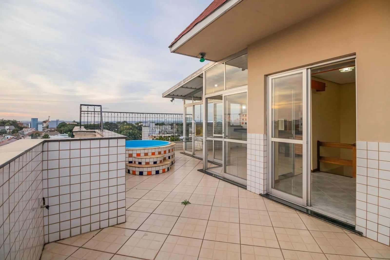 Cobertura à venda com 3 quartos, 185m² - Foto 3