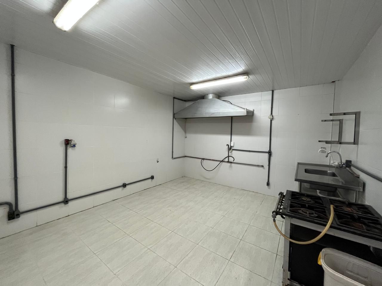 Prédio Inteiro à venda com 5 quartos, 400m² - Foto 15