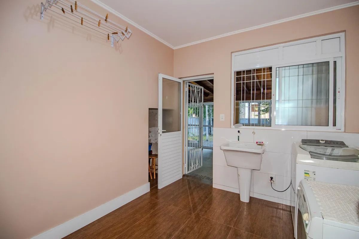 Casa, 5 quartos, 219 m² - Foto 32