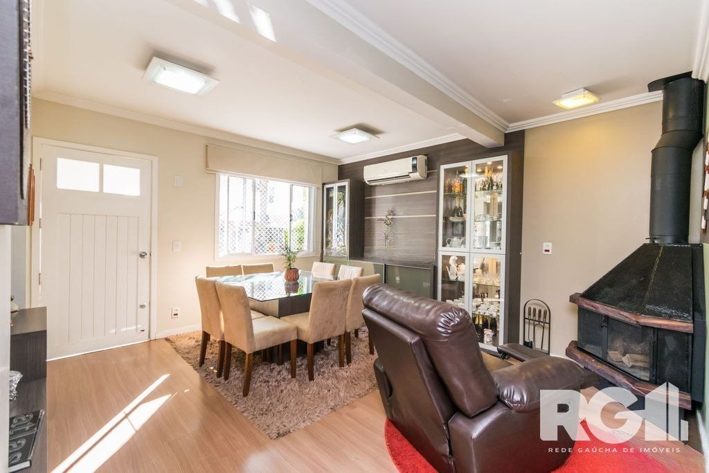 Casa de Condomínio à venda com 4 quartos, 150m² - Foto 5