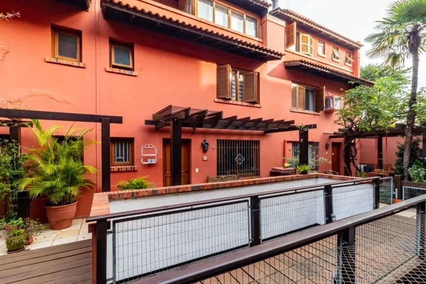 Casa de Condomínio à venda com 3 quartos, 215m² - Foto 31