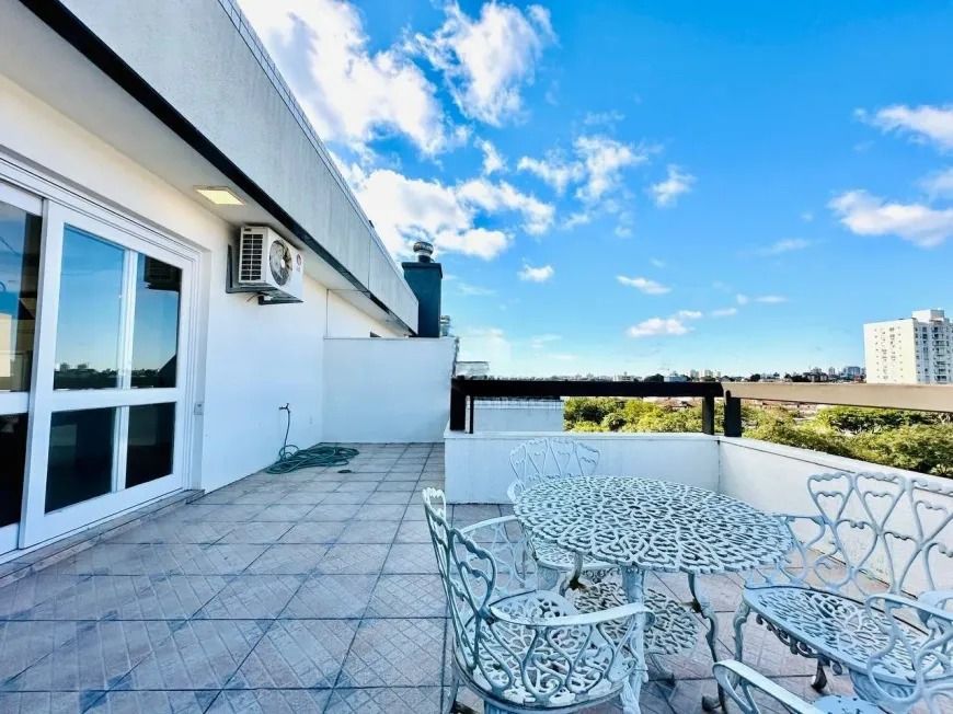 Cobertura, 3 quartos, 194 m² - Foto 3