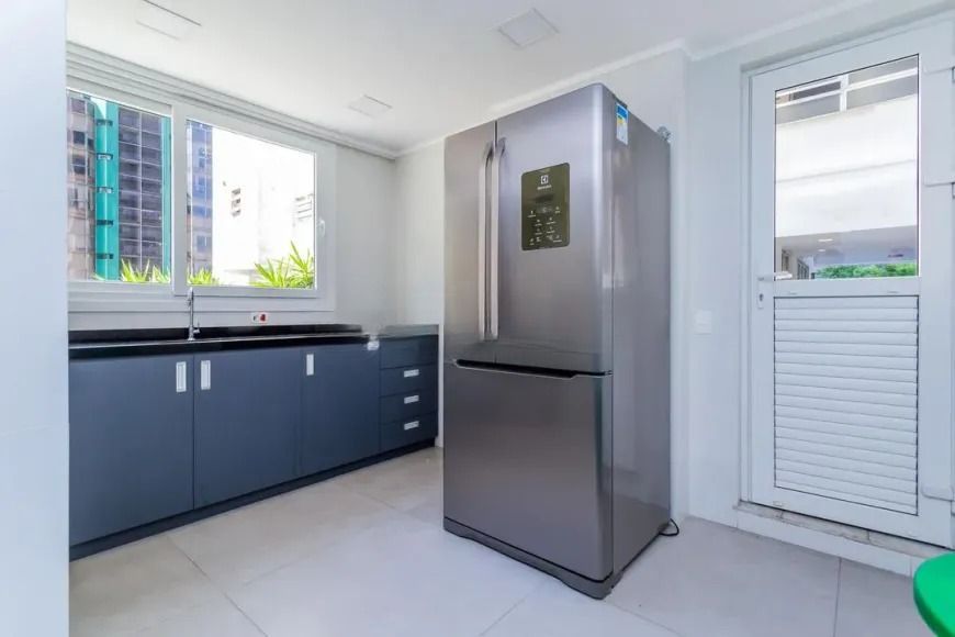Apartamento à venda com 2 quartos, 55m² - Foto 2