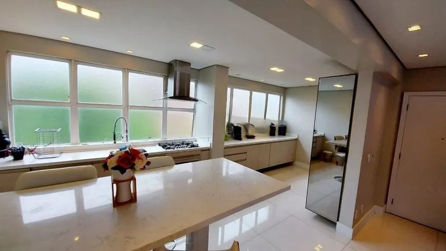 Cobertura à venda com 3 quartos, 235m² - Foto 12