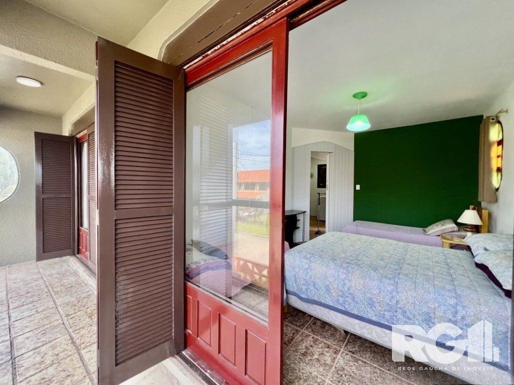 Casa à venda com 5 quartos, 175m² - Foto 15