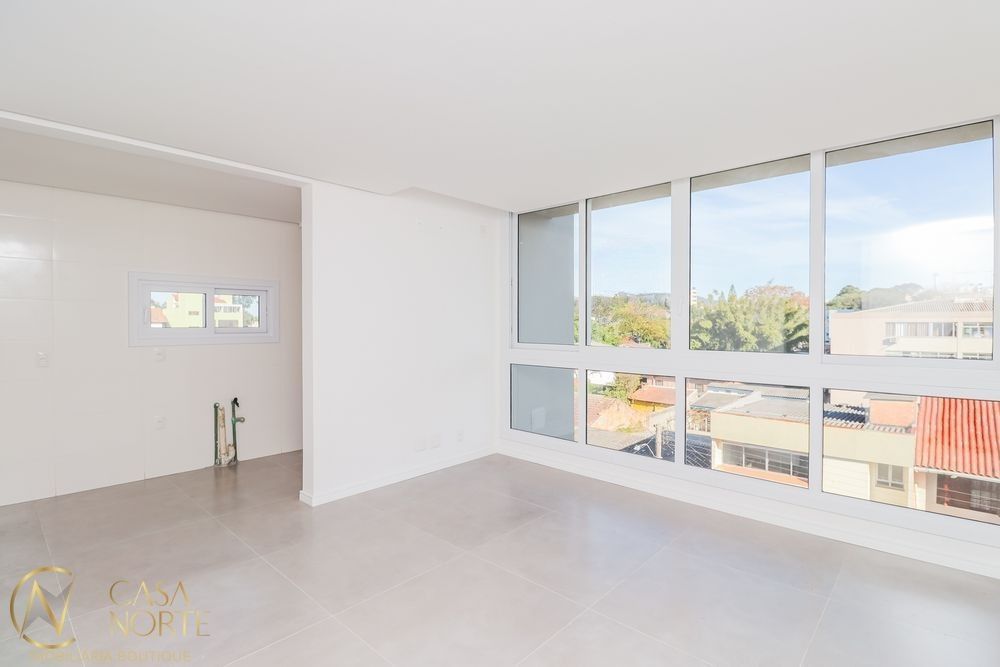 Apartamento à venda com 63m², 2 quartos, 1 suíte, 1 vaga no bairro Vila Ipiranga em Porto Alegre