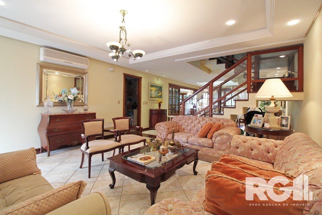Casa à venda com 4 quartos, 381m² - Foto 6