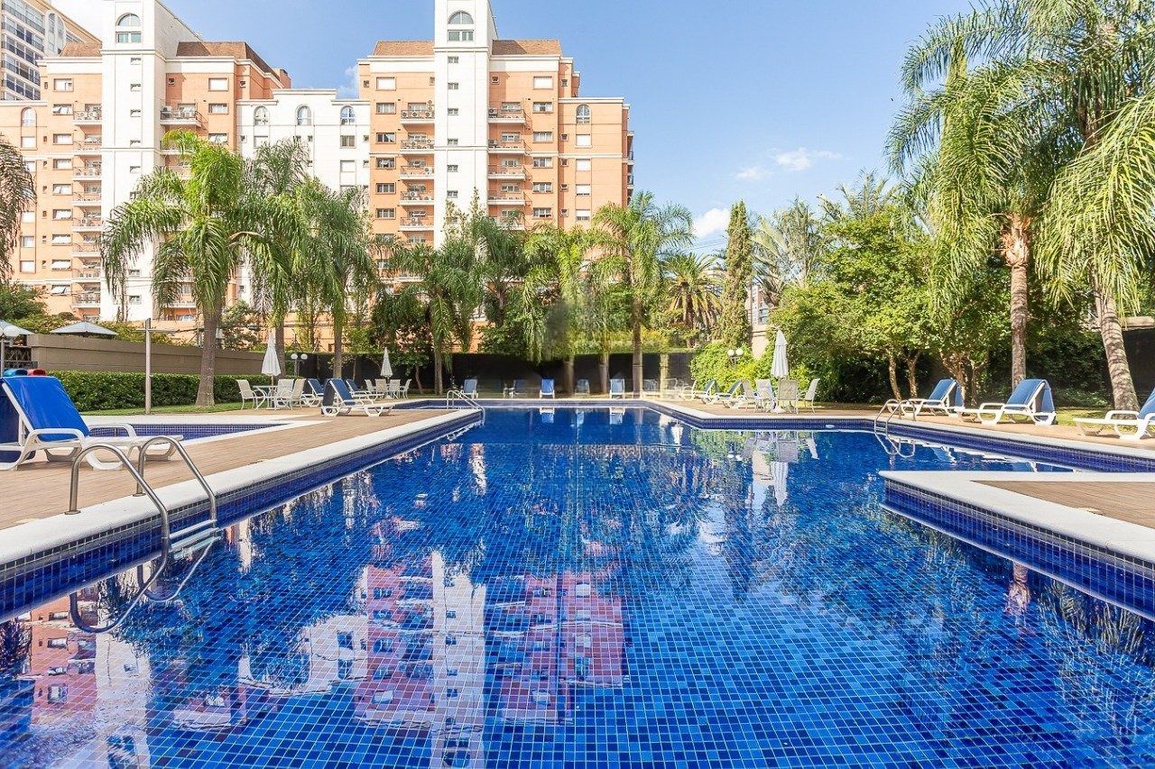 Apartamento à venda com 3 quartos, 119m² - Foto 33
