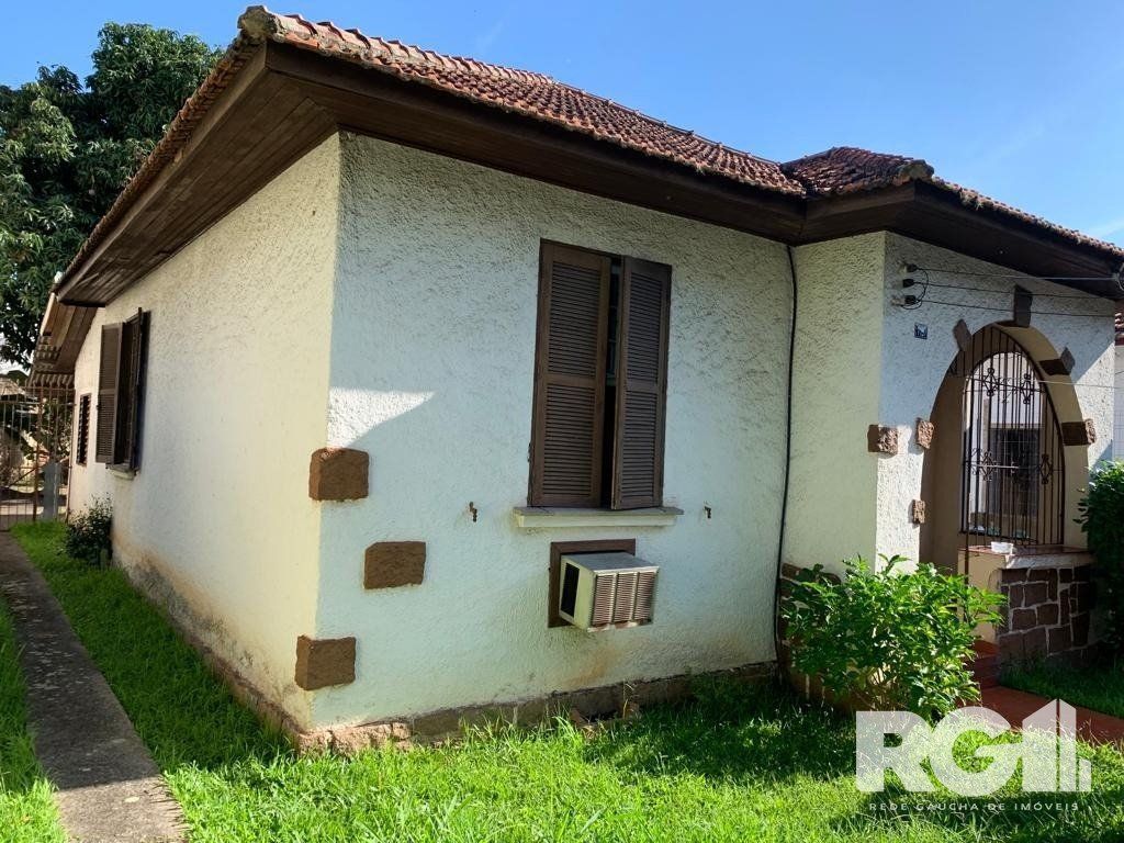 Casa, 3 quartos, 387 m² - Foto 1