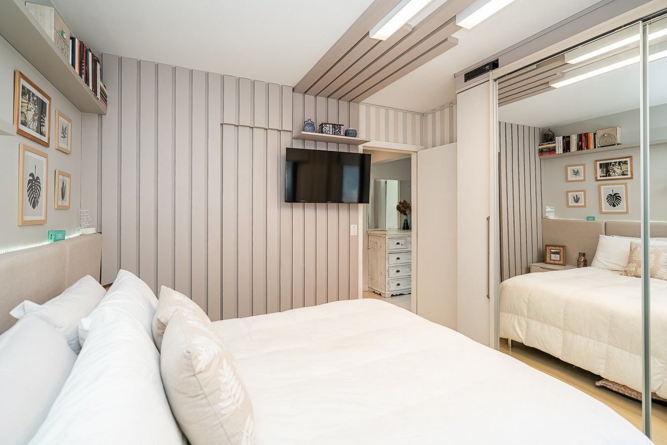 Apartamento à venda com 3 quartos, 97m² - Foto 9