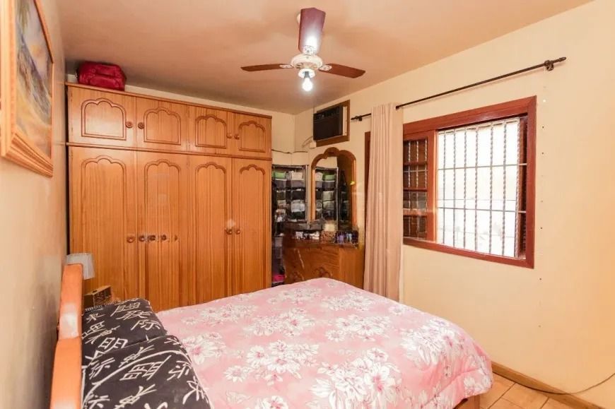 Casa à venda com 3 quartos, 200m² - Foto 14