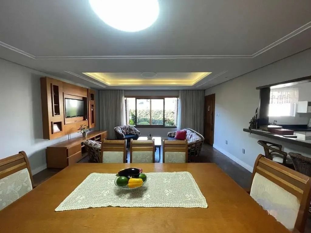 Casa Térrea com 3 dormitórios e salão de festas no Jardim Planalto — foto 3