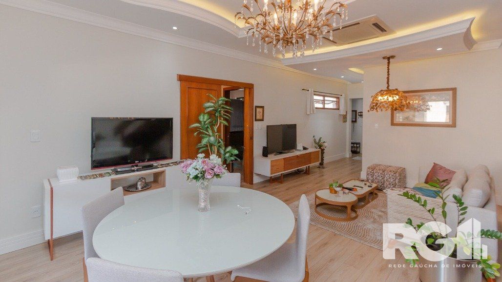 Cobertura à venda com 3 quartos, 179m², 2 suítes, 2 vagas, Rua Eudoro Berlink no bairro Auxiliadora em Porto Alegre
