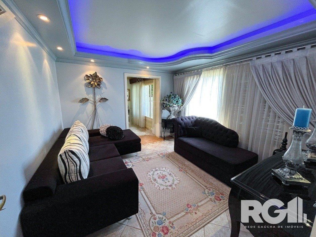 Casa à venda com 3 quartos, 390m² - Foto 3