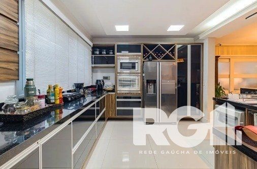 Casa à venda com 3 quartos, 295m² - Foto 11