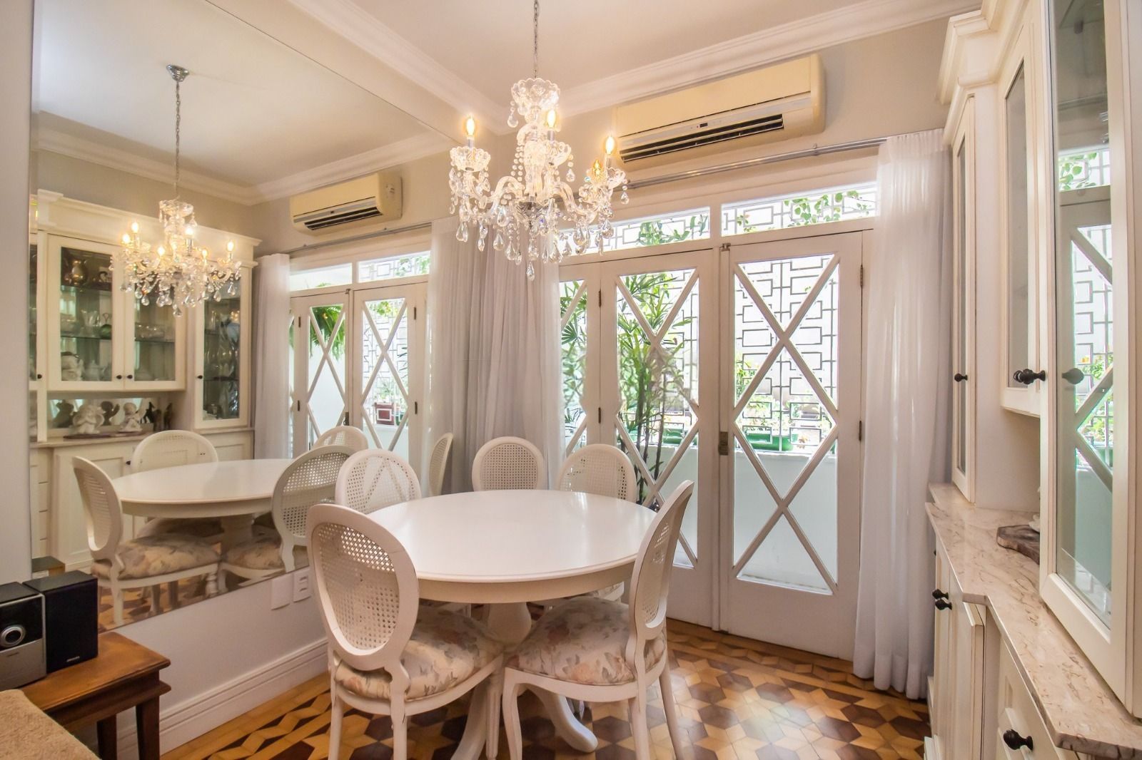 Apartamento 2 dormitórios com suíte à venda no Bom Fim – 79 m²