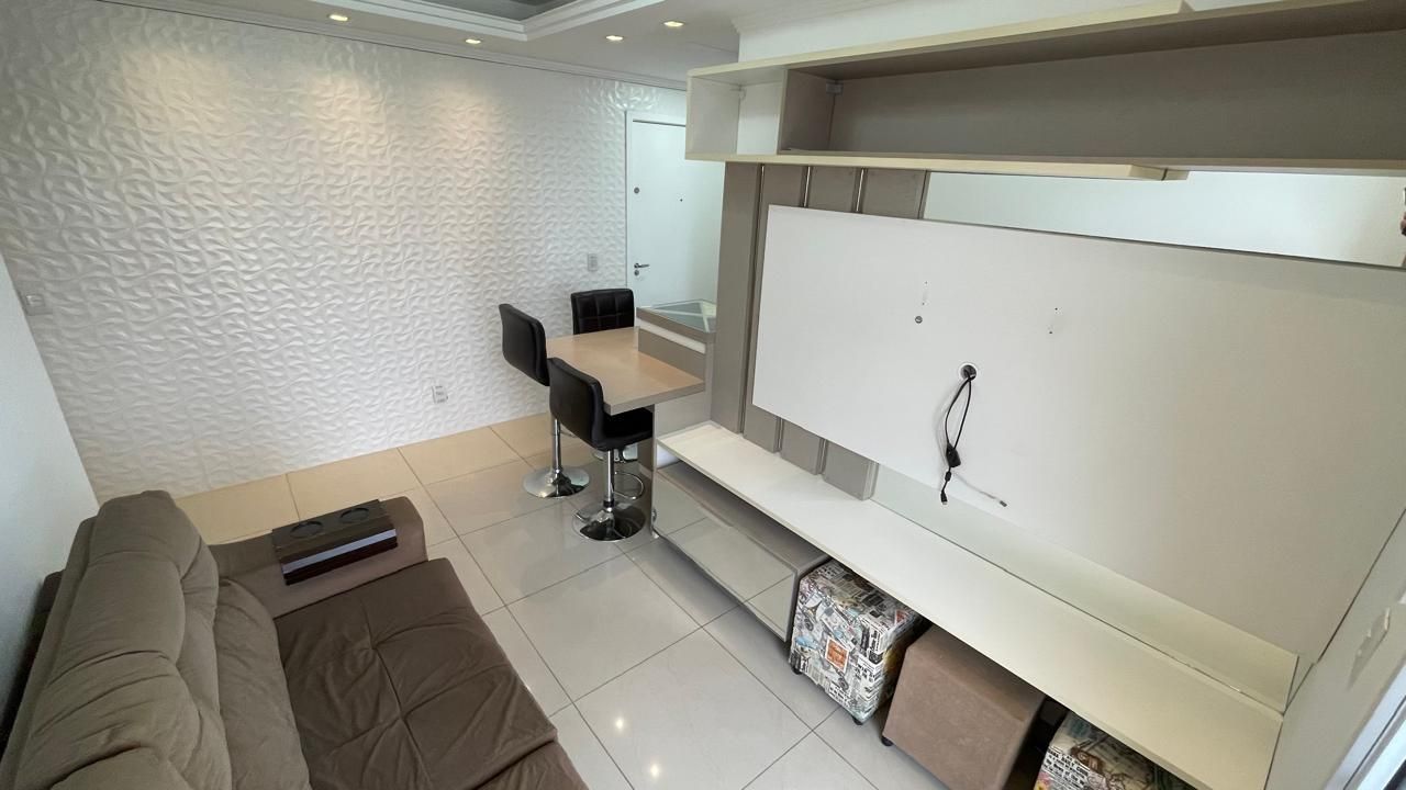 Apartamento à venda com 2 quartos, 51m² - Foto 2