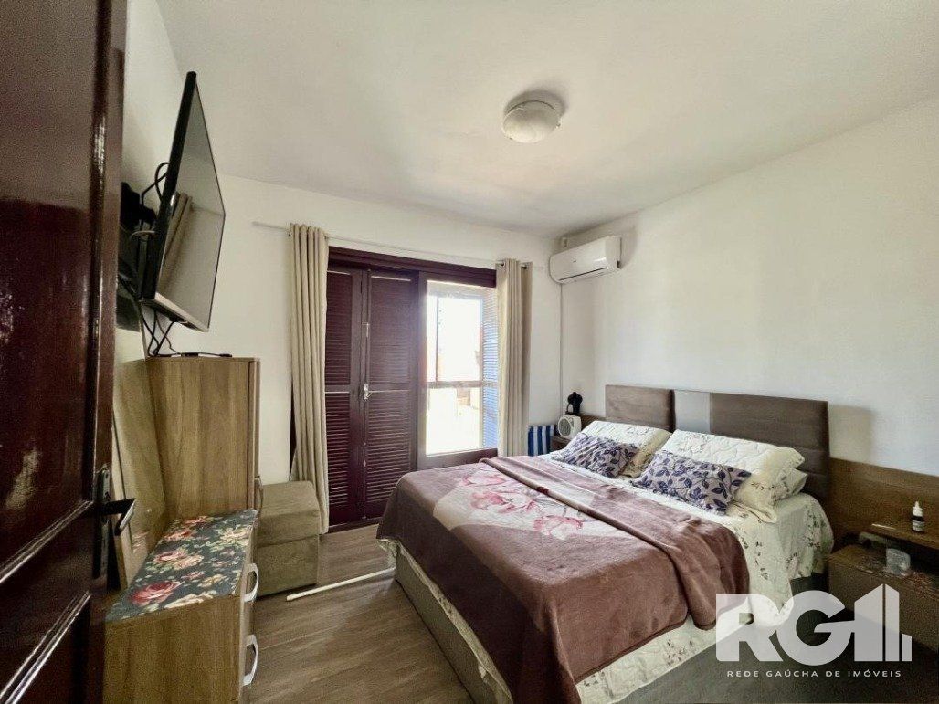 Casa à venda com 5 quartos, 175m² - Foto 16