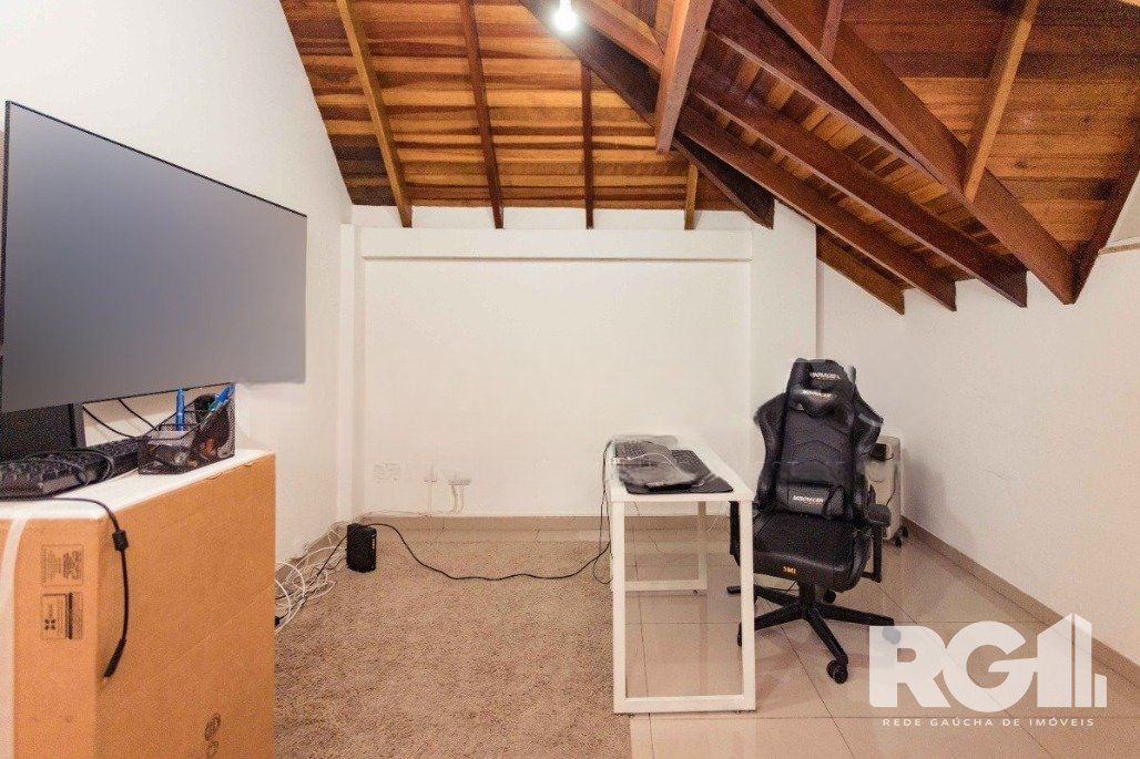 Casa de Condomínio à venda com 5 quartos, 250m² - Foto 43