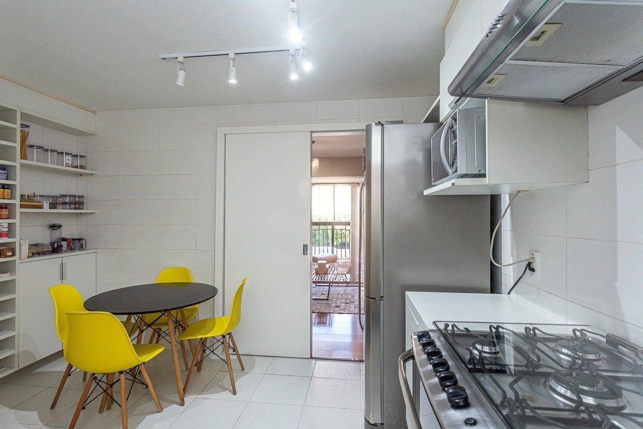 Apartamento à venda com 3 quartos, 119m² - Foto 30