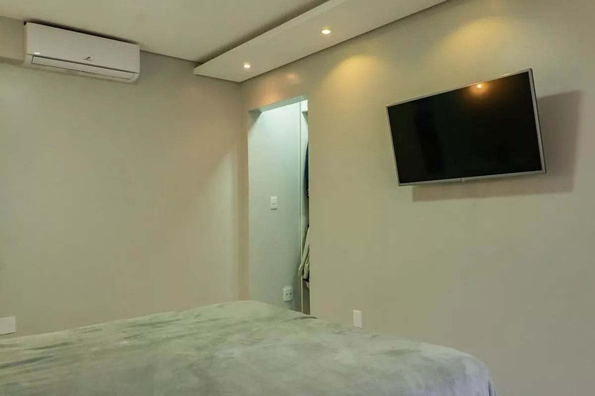Apartamento à venda com 2 quartos, 72m² - Foto 13