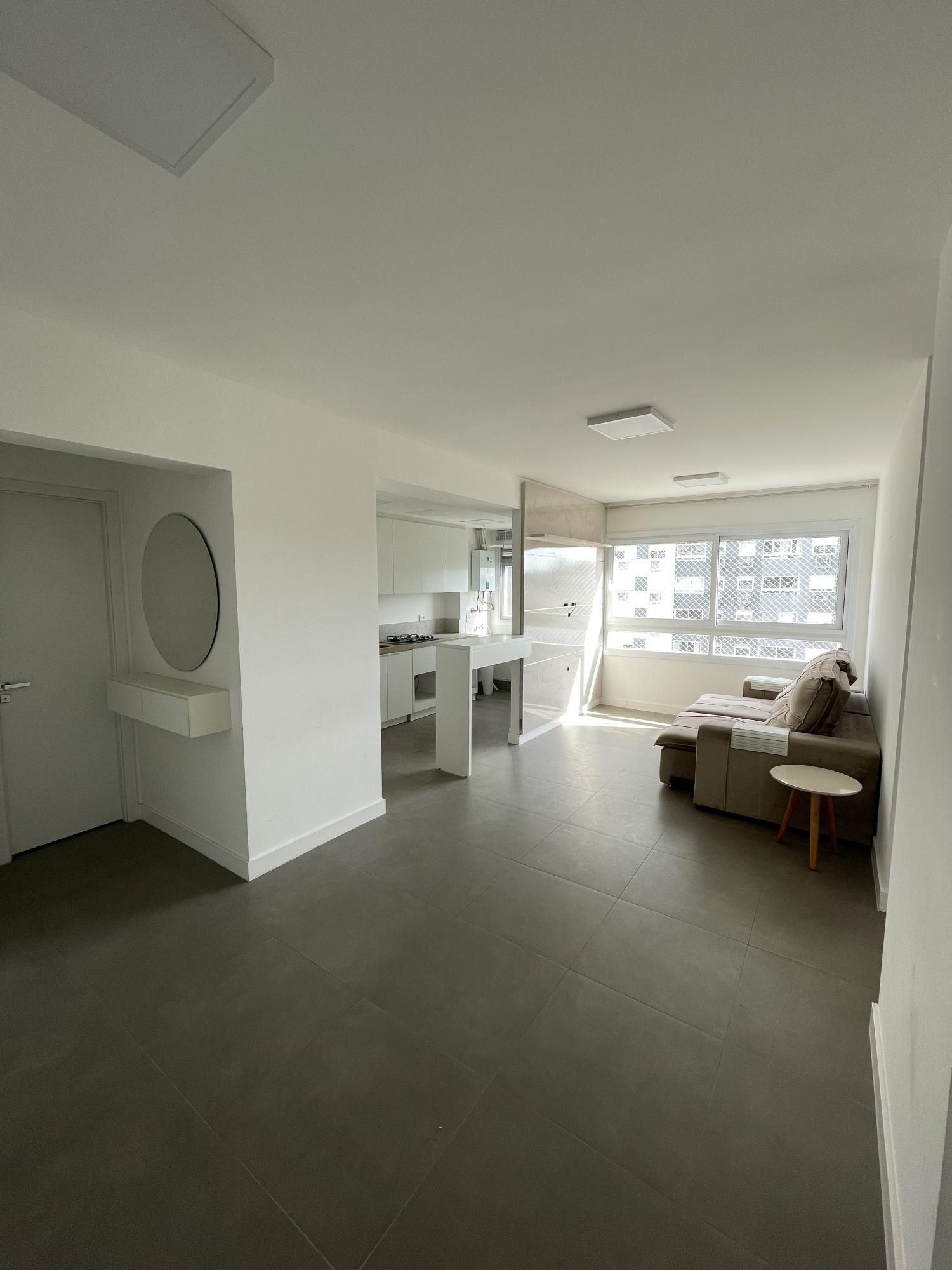 Apartamento à venda com 3 quartos, 81m² - Foto 1