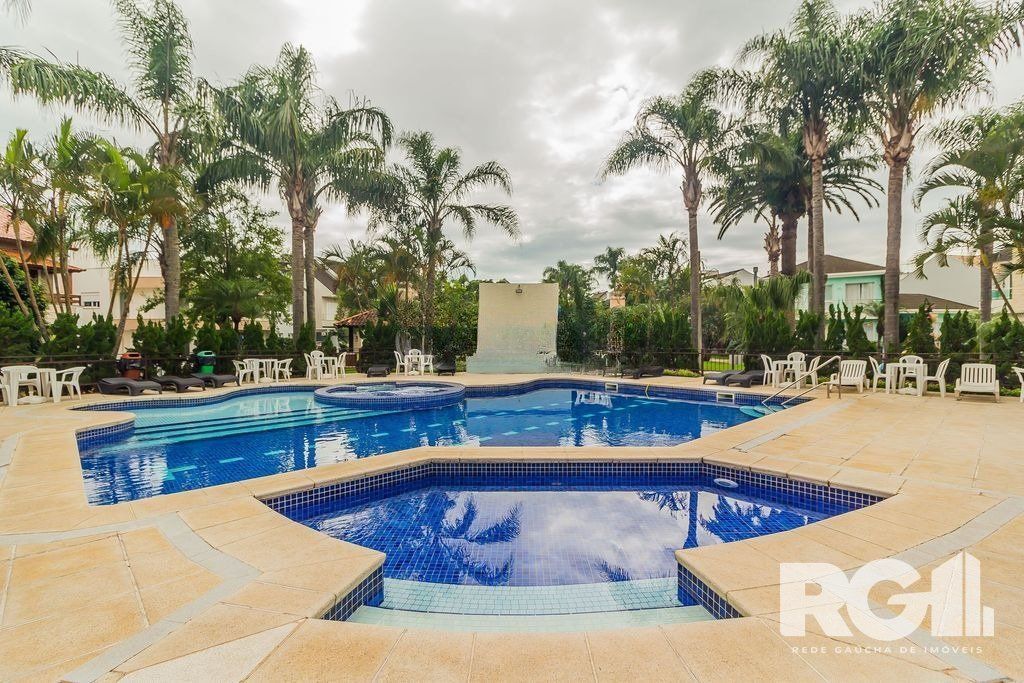 Casa de Condomínio à venda com 5 quartos, 250m² - Foto 51