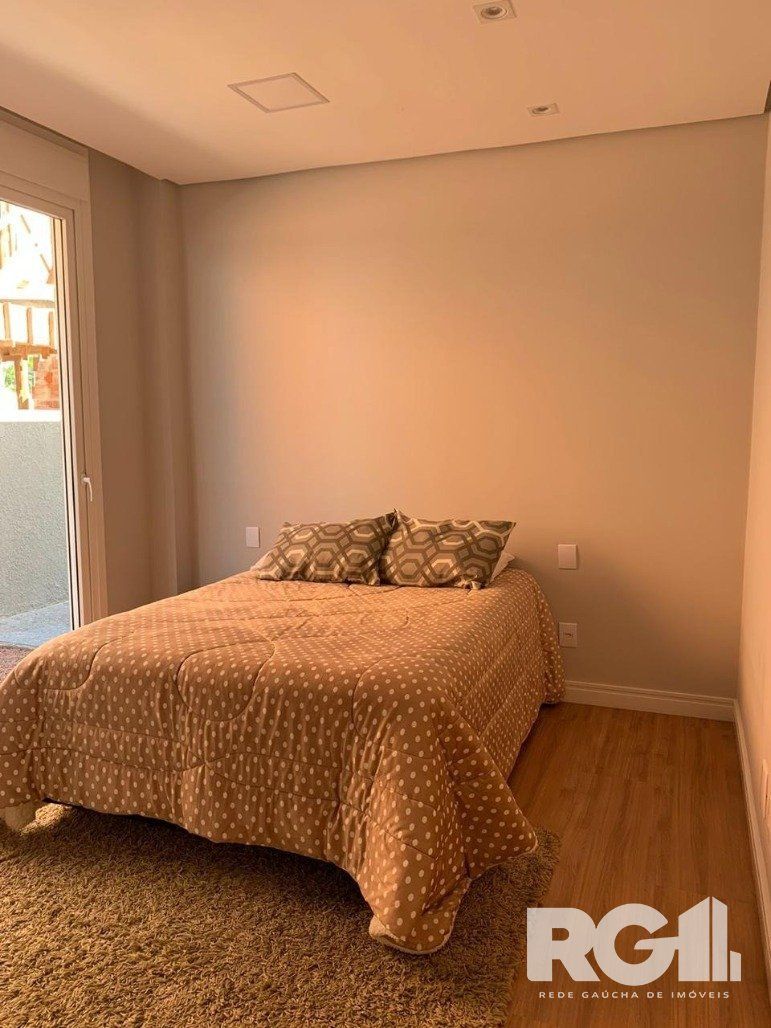 Casa de Condomínio à venda com 3 quartos, 250m² - Foto 17