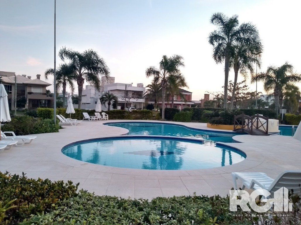 Casa de Condomínio à venda com 6 quartos, 354m² - Foto 46