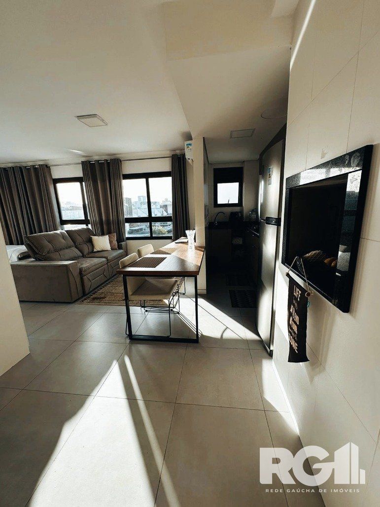 Apartamento à venda com 1 quarto, 40m² - Foto 5