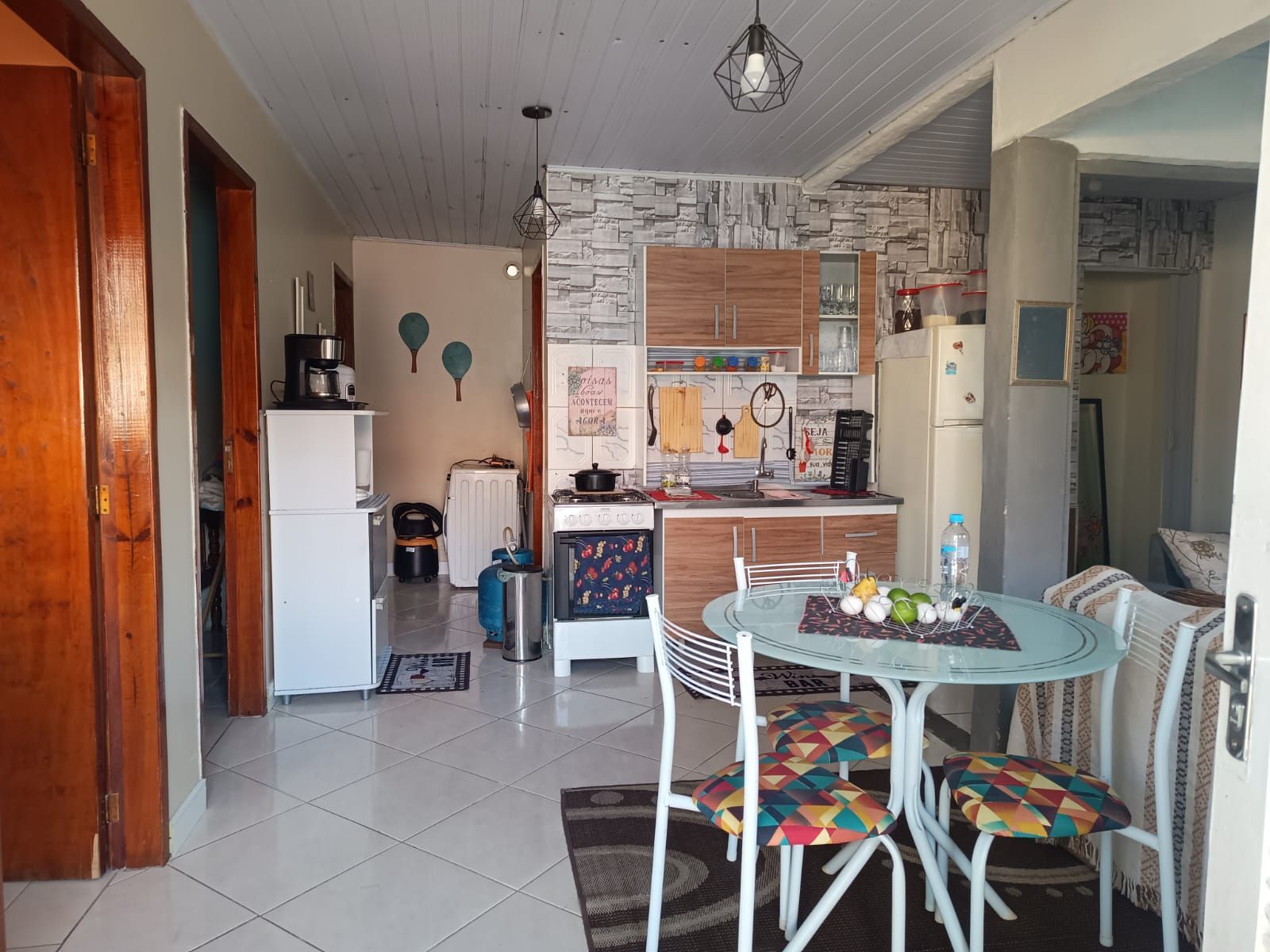 Casa a venda com 3 dormitórios 2 banheiros em Tramandaí