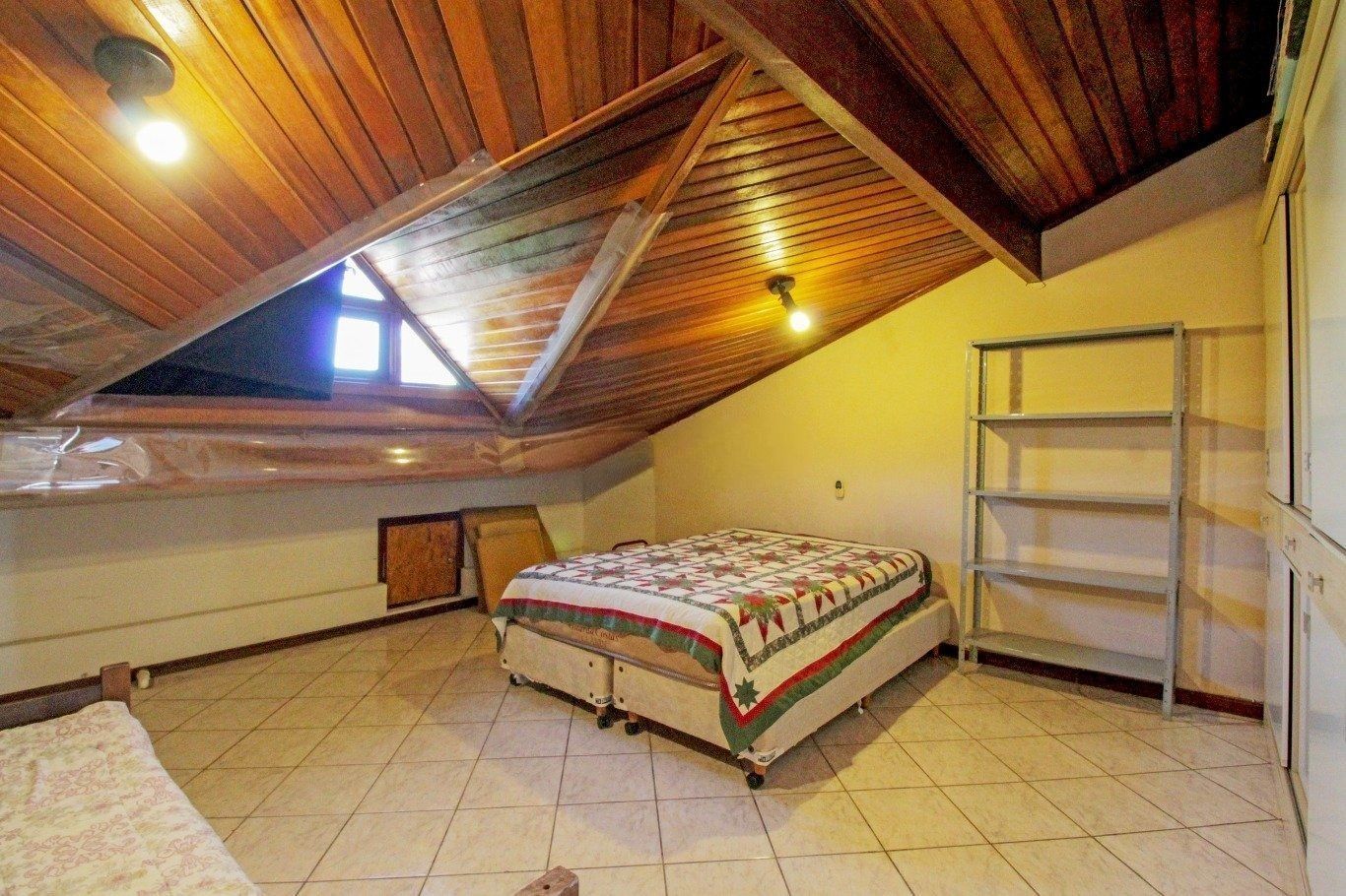 Casa, 3 quartos, 286 m² - Foto 29