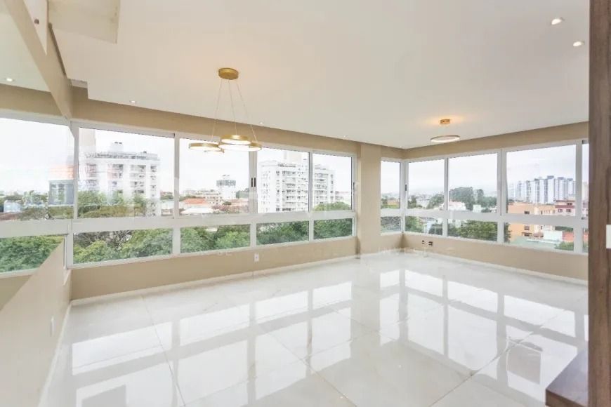 Apartamento 3 dormitórios com suíte e 2 vagas.