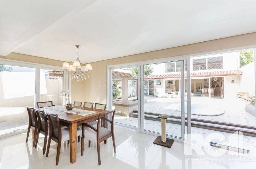 Casa à venda com 5 quartos, 404m² - Foto 3