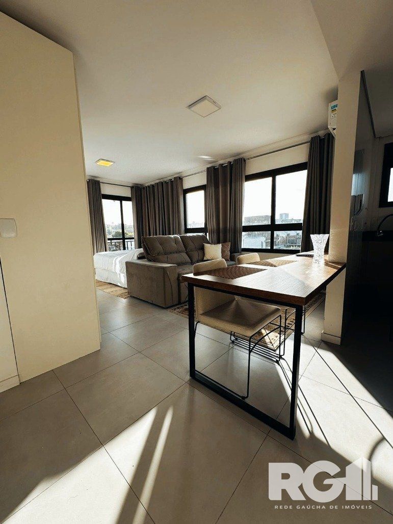 Apartamento à venda com 1 quarto, 40m² - Foto 8