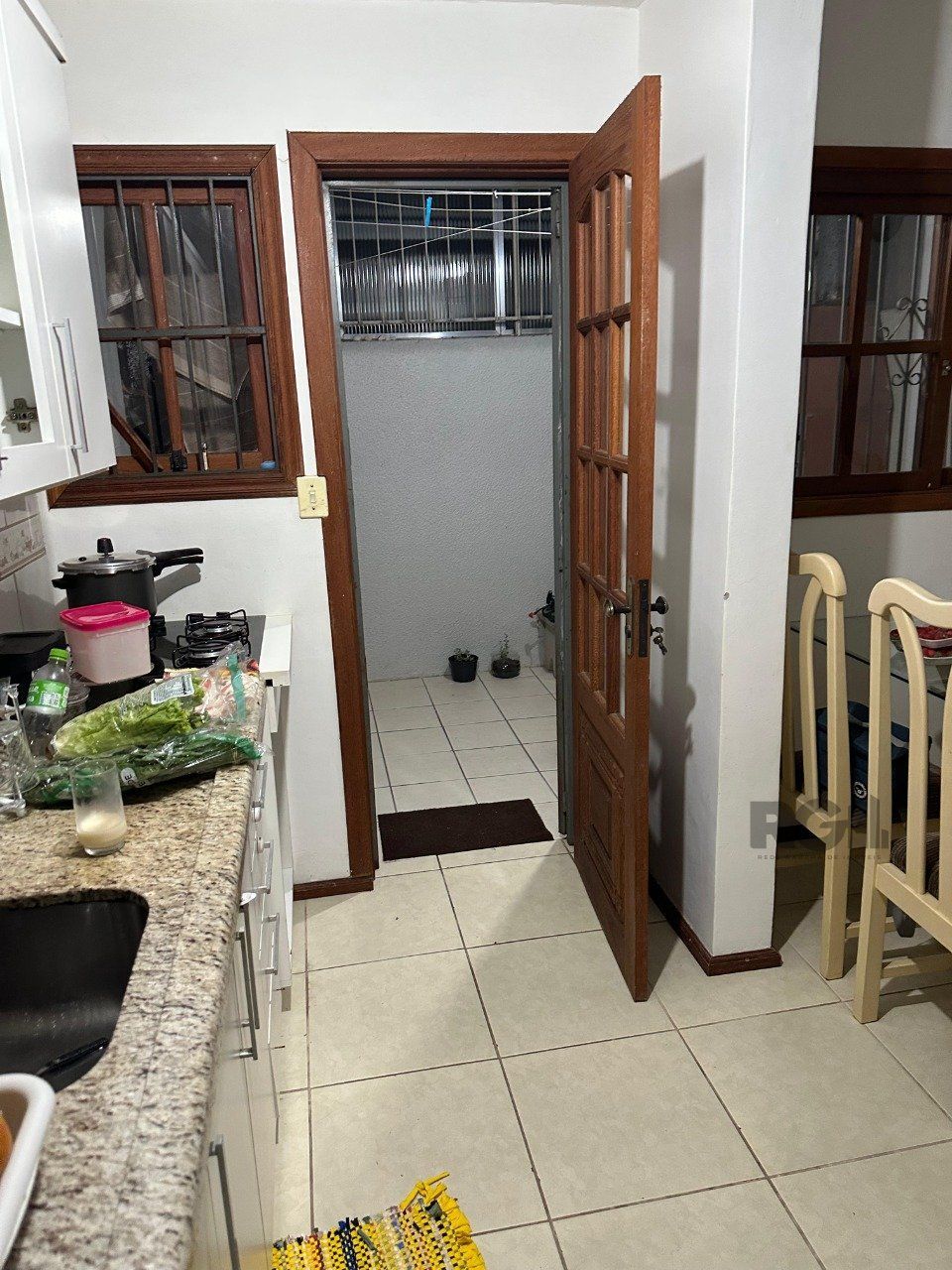 Apartamento à venda com 2 quartos, 62m² - Foto 6
