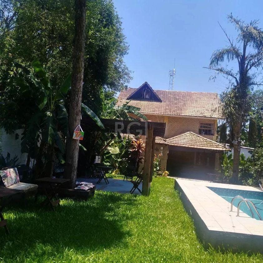 Casa à venda com 3 quartos, 216m² - Foto 26