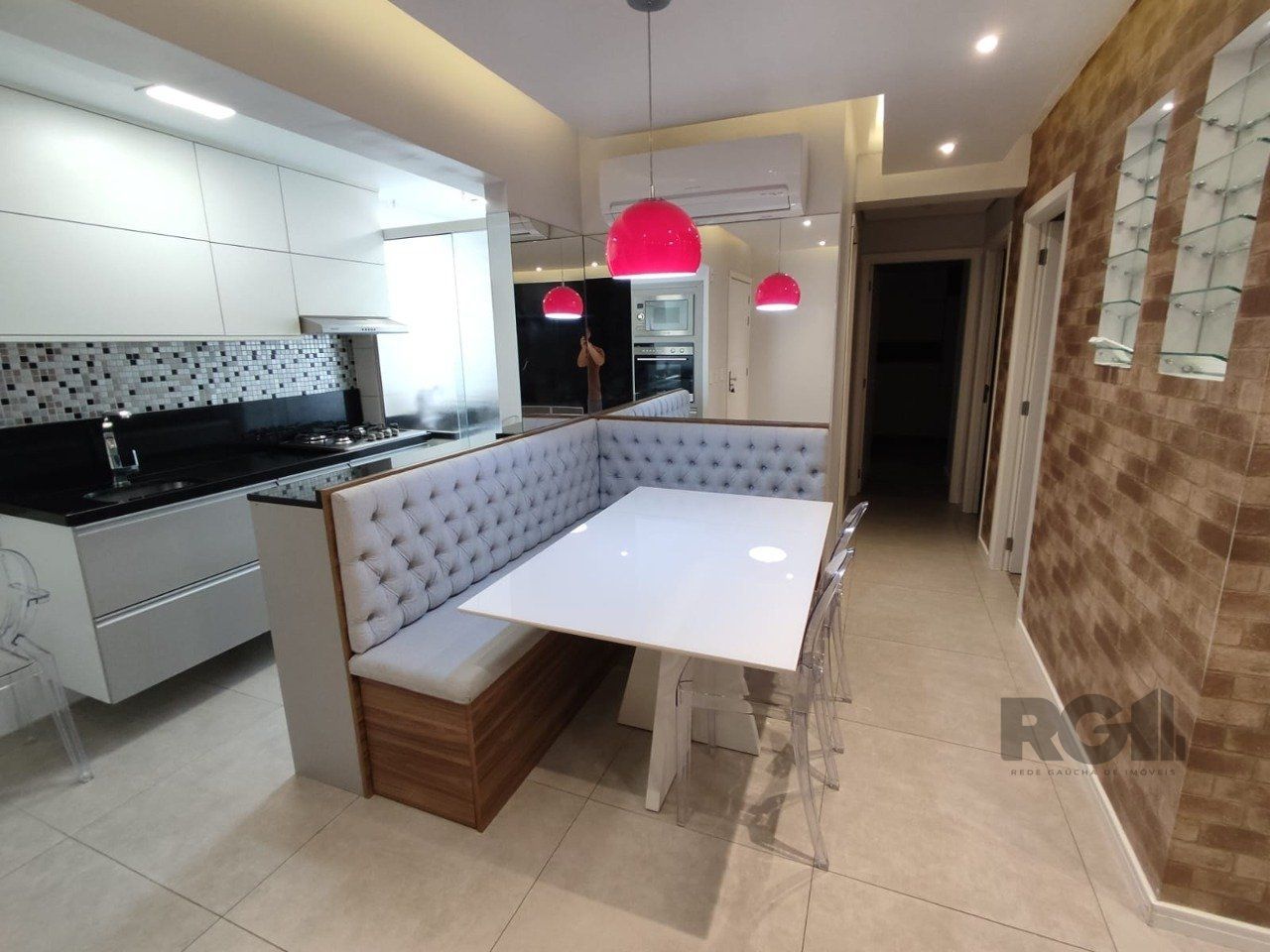 Apartamento à venda com 3 quartos, 75m² - Foto 1