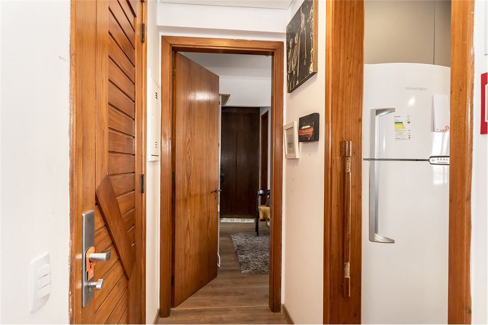 Apartamento à venda com 1 quarto, 57m² - Foto 44