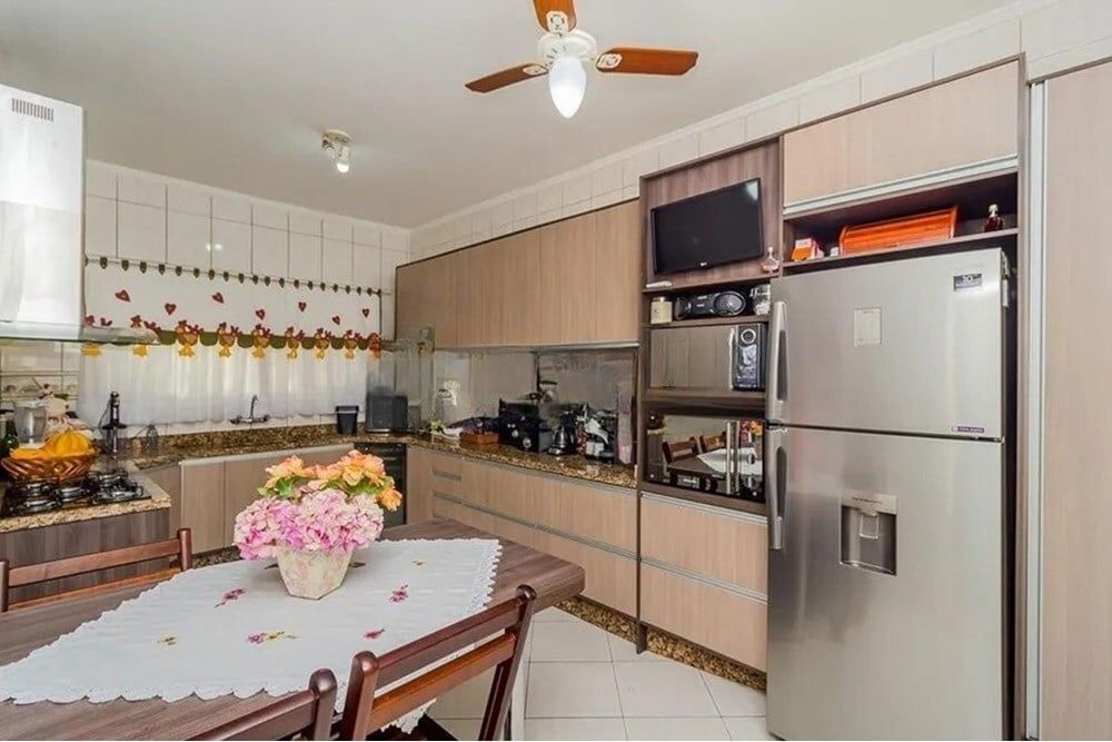 Casa à venda com 4 quartos, 391m² - Foto 3