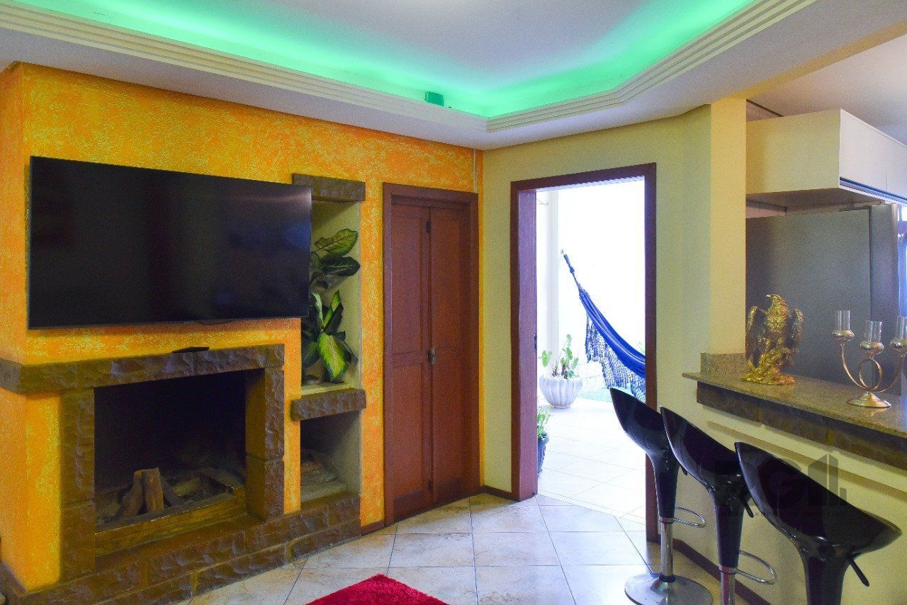 Casa à venda com 3 quartos, 308m² - Foto 10