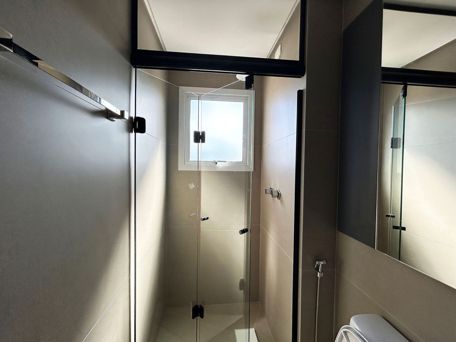 Apartamento à venda com 1 quarto, 58m² - Foto 17