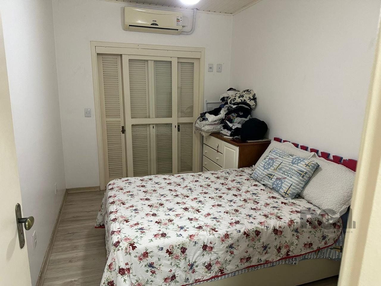 Casa à venda com 3 quartos, 207m² - Foto 17